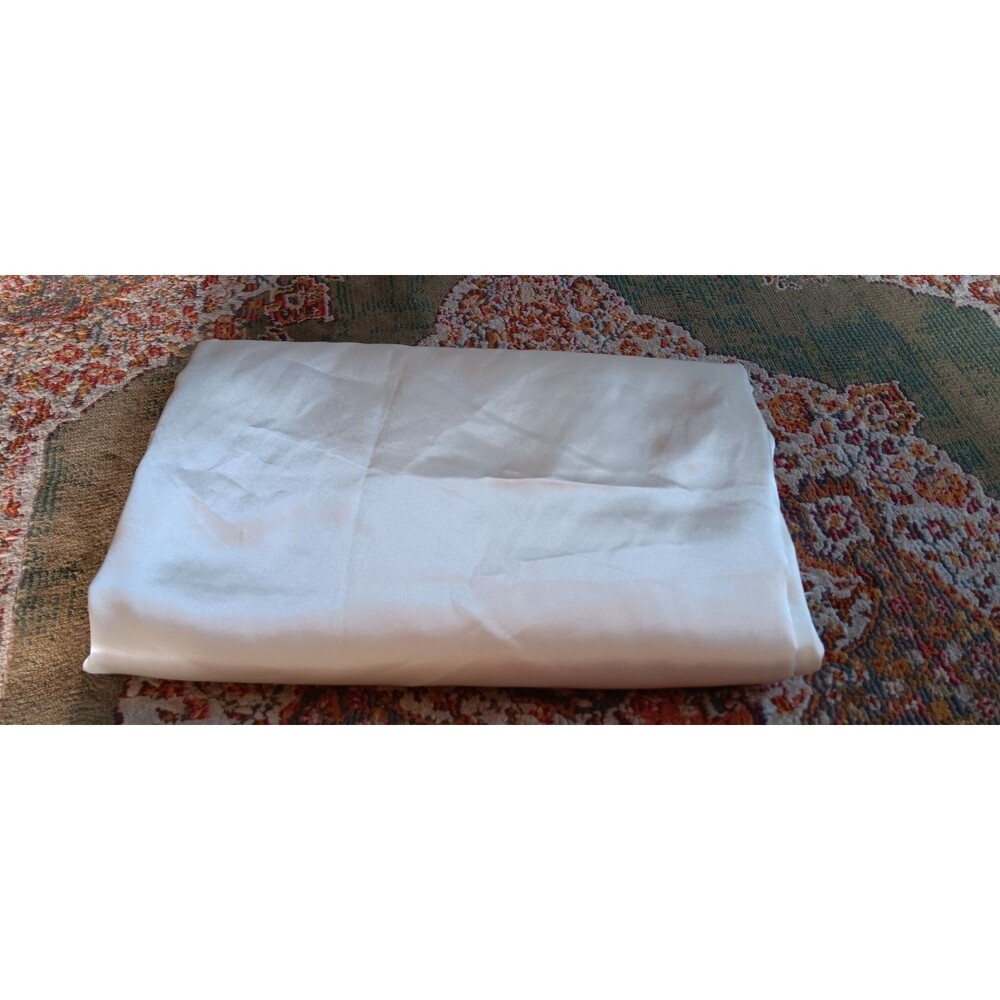 Papyrus White Satin Queen Flat Sheet